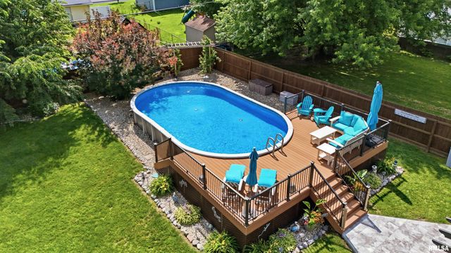 208 BARBARA Parkway, Washington, IL 61571