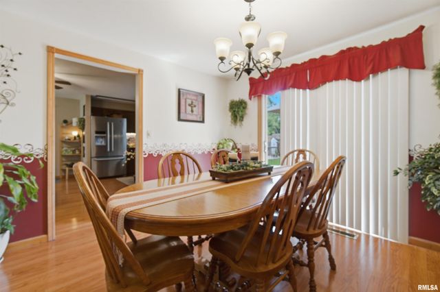 208 BARBARA Parkway, Washington, IL 61571
