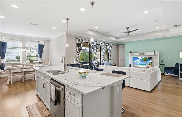 2028 WOODLEAF HAMMOCK COURT, Bradenton, FL 34211