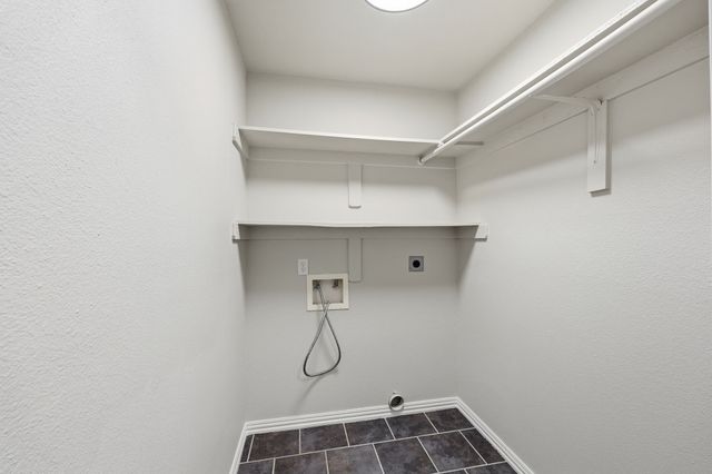 8875 Fm 2450, Sanger, TX 76266