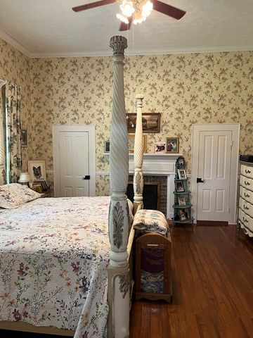720 S Main Street, Headland, AL 36345