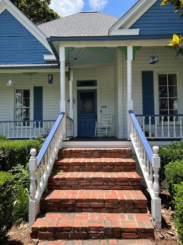 720 S Main Street, Headland, AL 36345