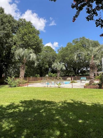 720 S Main Street, Headland, AL 36345
