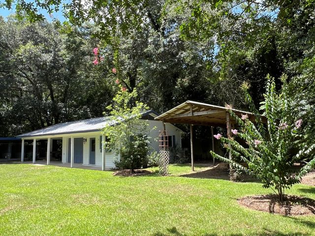 720 S Main Street, Headland, AL 36345