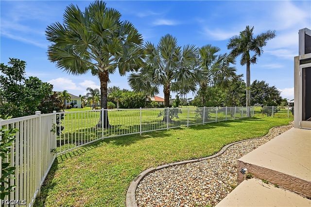 17400 Huancay LN, Punta Gorda, FL 33955