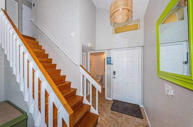 6107 MIRADA CIRCLE, St Petersburg, FL 33715