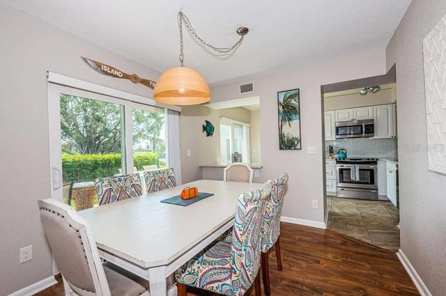 6107 MIRADA CIRCLE, St Petersburg, FL 33715