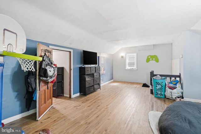 507 WALNUT ST, Catasauqua, PA 18032