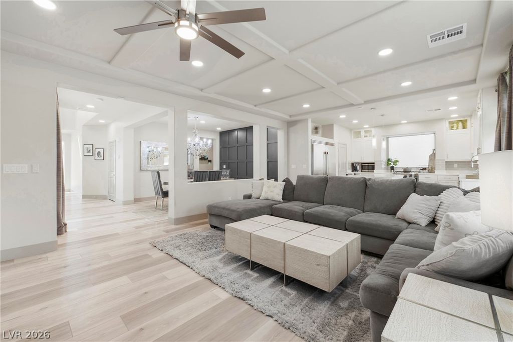 8960 Pemberton Valley Drive, Las Vegas, NV 89139 — photo 4
