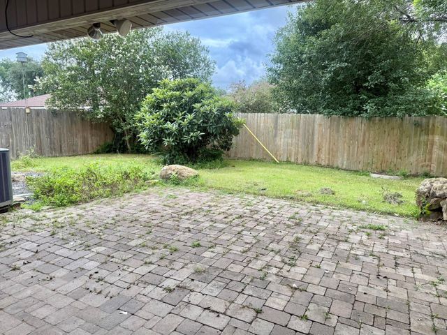 10107 Hollow Canyon Drive, Sugar Land, TX 77498