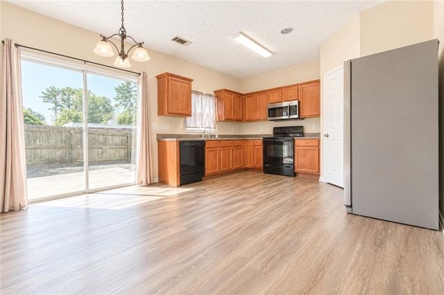 4171 Magnolia Glen Walk, Norcross, GA 30093
