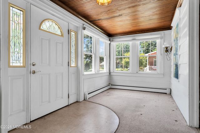 906 Lincoln Avenue, Pine Beach, NJ 08741