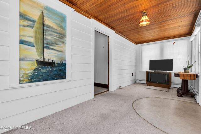 906 Lincoln Avenue, Pine Beach, NJ 08741