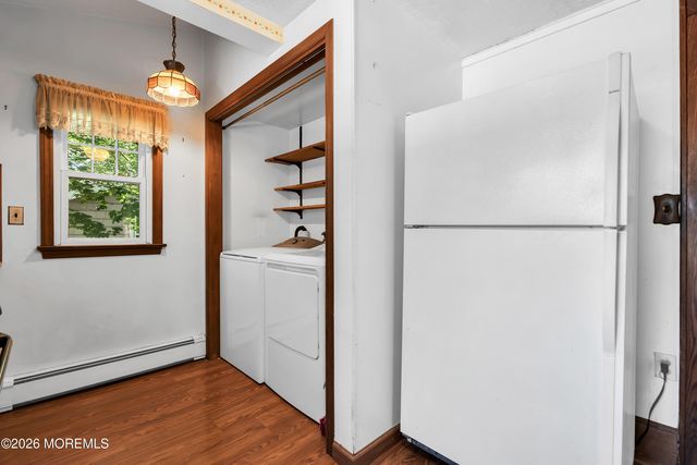 906 Lincoln Avenue, Pine Beach, NJ 08741