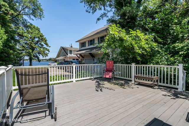 906 Lincoln Avenue, Pine Beach, NJ 08741
