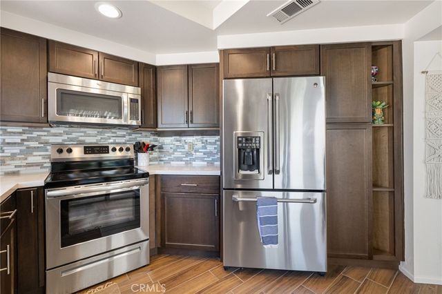 41961 Preston Trail, Palm Desert, CA 92211