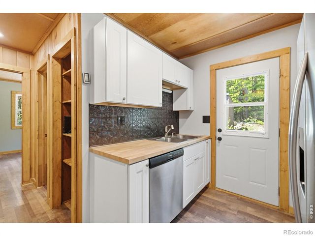 225 Mills Moraine Drive, Estes Park, CO 80517
