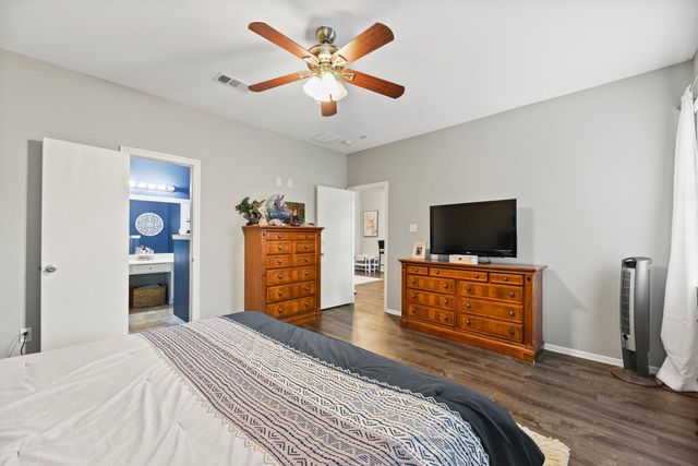 32018 Anne Lane, Pinehurst, TX 77362