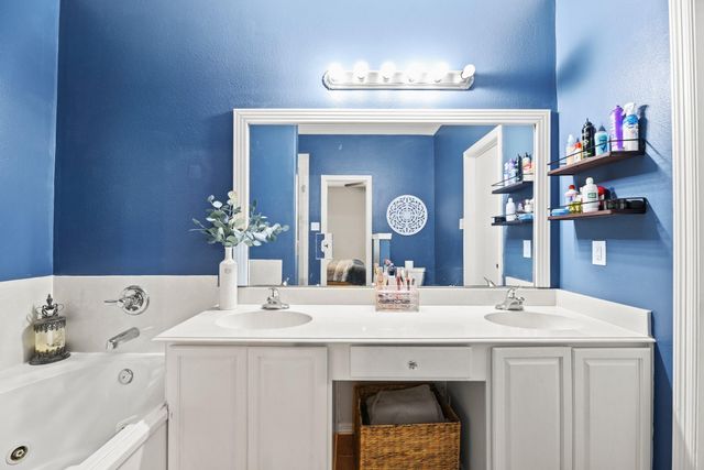 32018 Anne Lane, Pinehurst, TX 77362