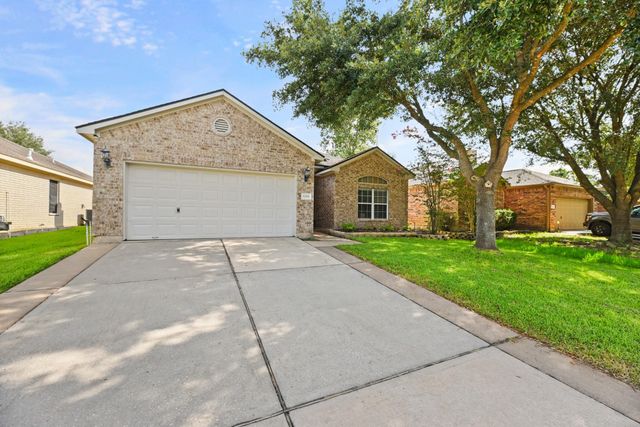 32018 Anne Lane, Pinehurst, TX 77362