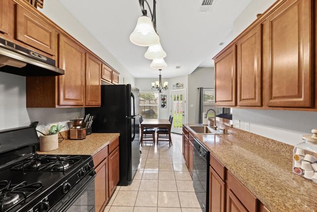 32018 Anne Lane, Pinehurst, TX 77362