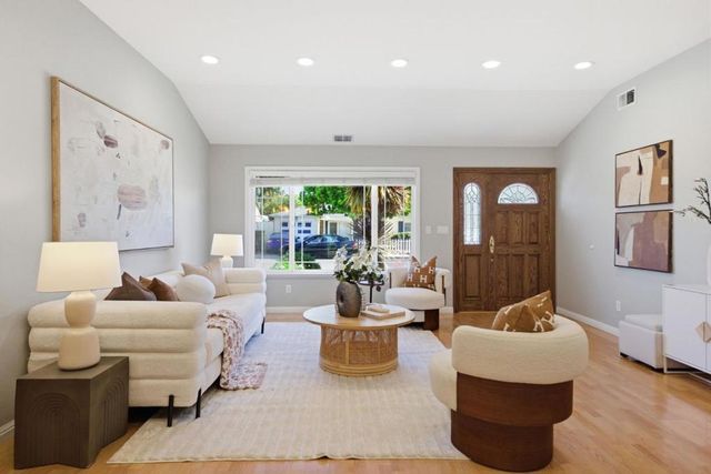 948 Anna Street, San Mateo, CA 94401