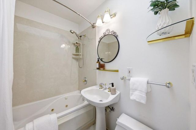 948 Anna Street, San Mateo, CA 94401