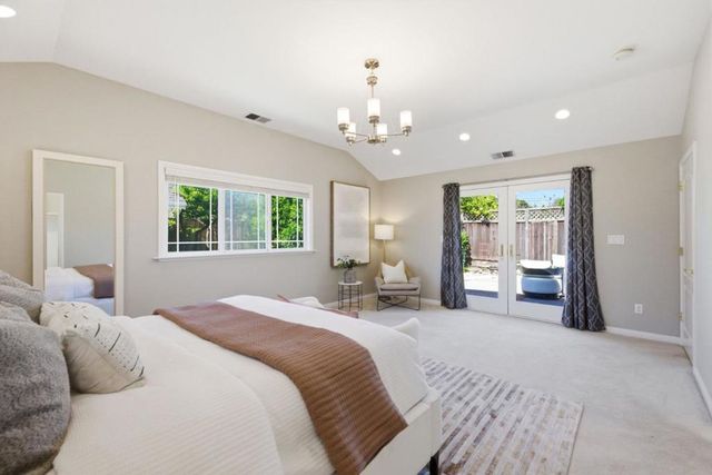 948 Anna Street, San Mateo, CA 94401