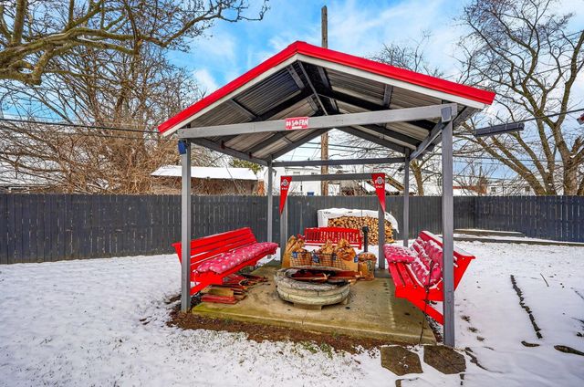 912 Maurine Drive, Columbus, OH 43228