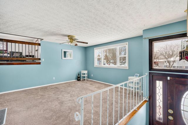 912 Maurine Drive, Columbus, OH 43228