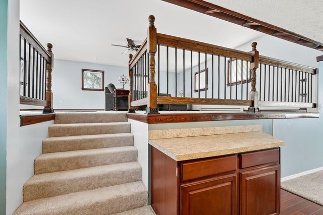 912 Maurine Drive, Columbus, OH 43228