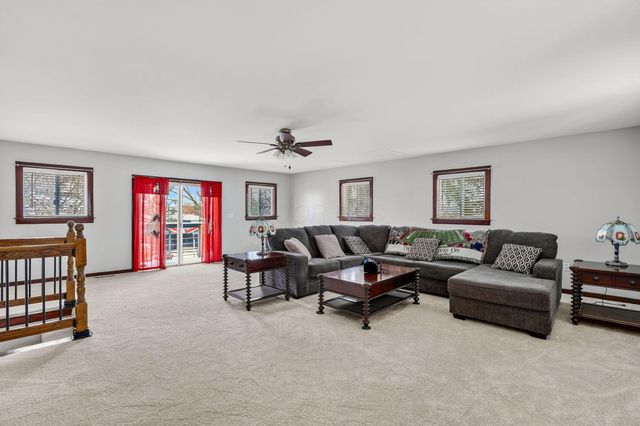 912 Maurine Drive, Columbus, OH 43228