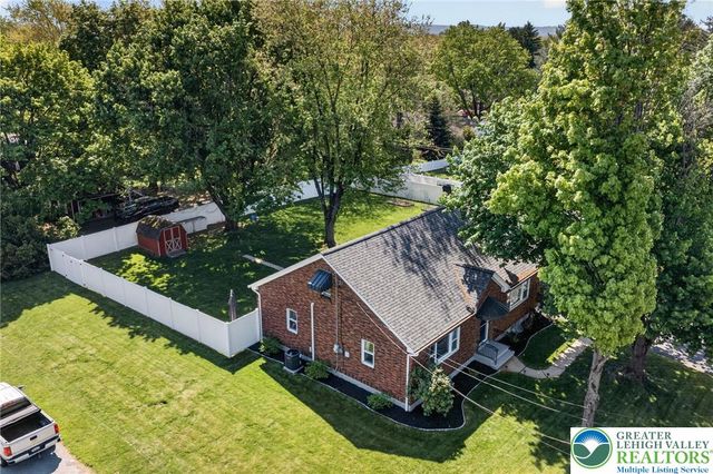 1445 Springhouse Road, South Whitehall Twp, PA 18104