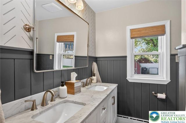 1445 Springhouse Road, South Whitehall Twp, PA 18104