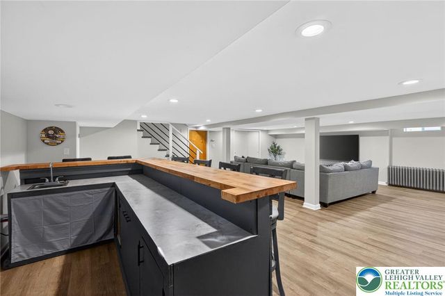 1445 Springhouse Road, South Whitehall Twp, PA 18104
