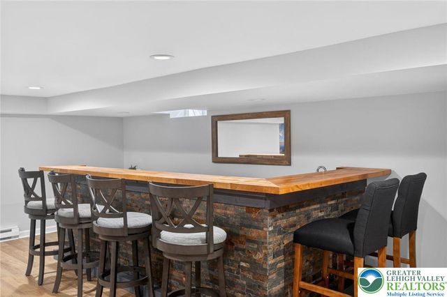 1445 Springhouse Road, South Whitehall Twp, PA 18104