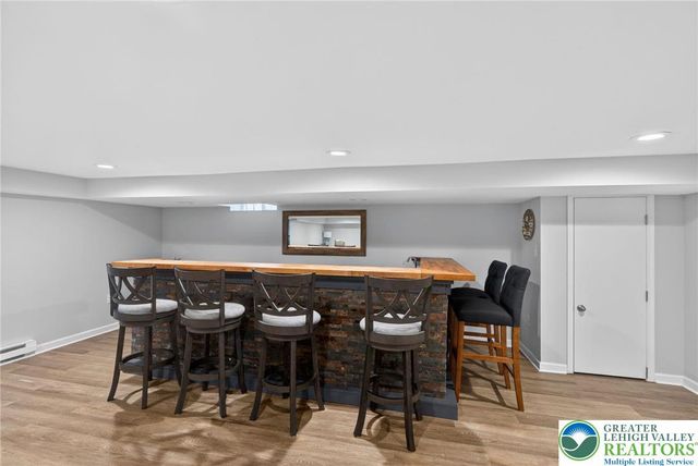 1445 Springhouse Road, South Whitehall Twp, PA 18104