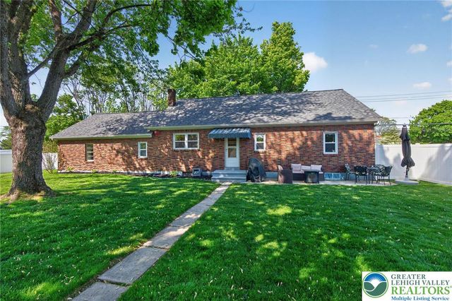 1445 Springhouse Road, South Whitehall Twp, PA 18104