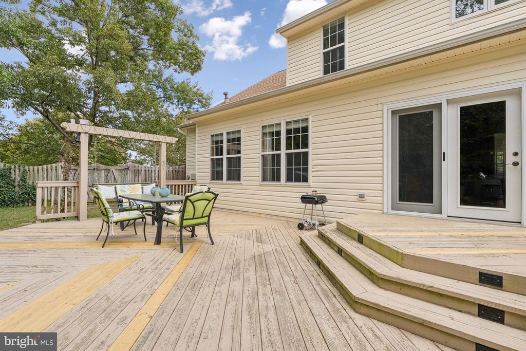 3735 HASTINGS CT, White Plains, MD 20695