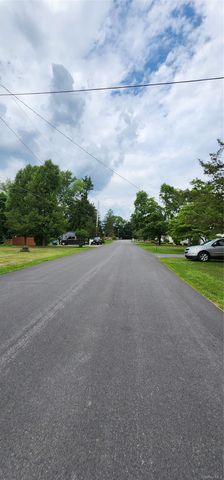 48 Gleason Boulevard, Pleasant Valley, NY 12569