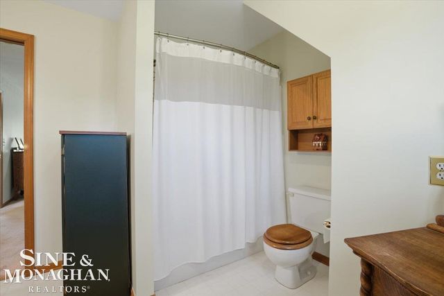 8892 Marr Road, Almont, MI 48003