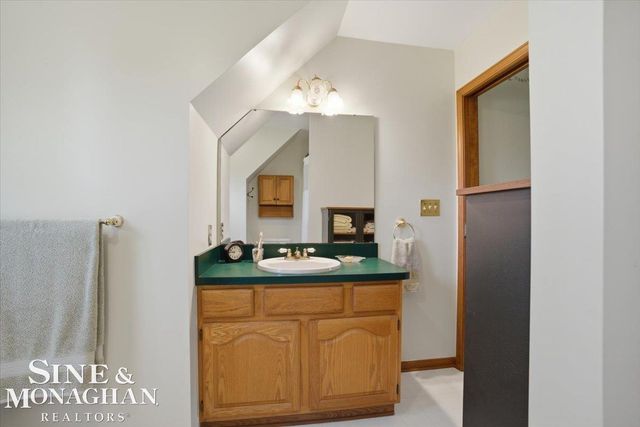 8892 Marr Road, Almont, MI 48003