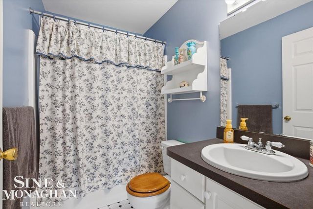8892 Marr Road, Almont, MI 48003