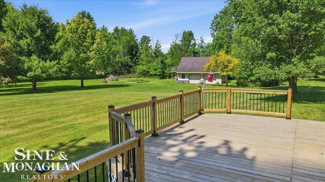 8892 Marr Road, Almont, MI 48003