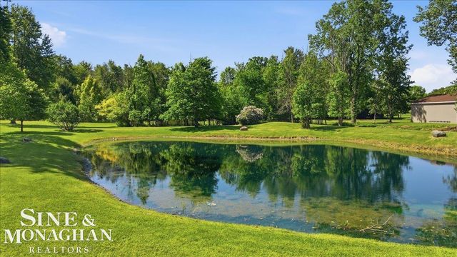 8892 Marr Road, Almont, MI 48003