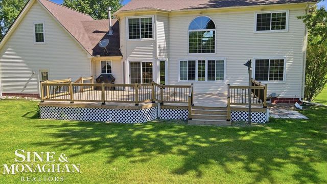 8892 Marr Road, Almont, MI 48003