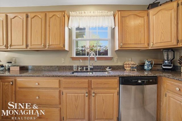 8892 Marr Road, Almont, MI 48003