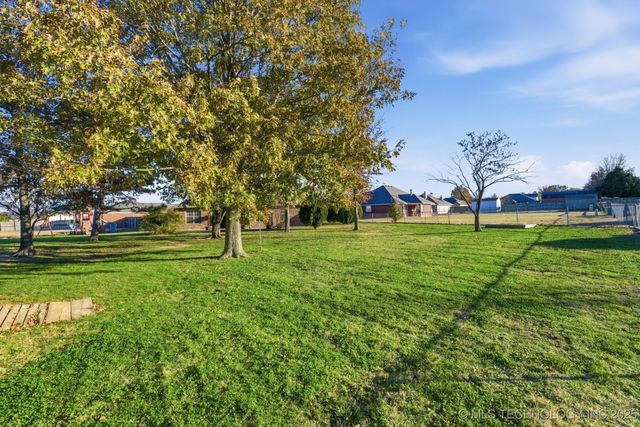 12960 N 131st Avenue E, Collinsville, OK 74021