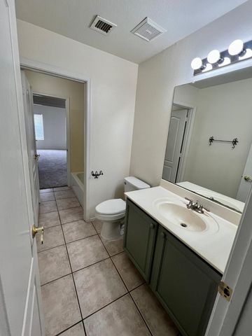 1576 W Kesler Lane, Chandler, AZ 85224