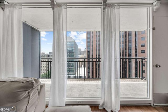 620 Peachtree Street NE 2011, Atlanta, GA 30308